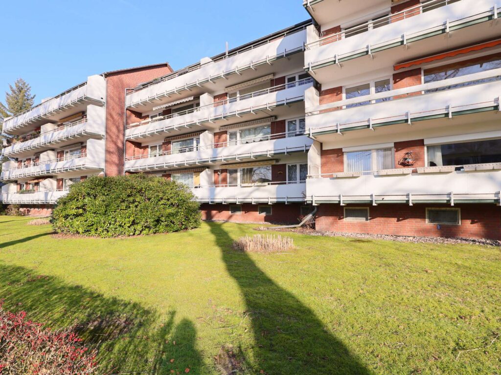 Modernisierte 3-Zimmer-Wohnung mit Balkon im Herzen von Bad Bramstedt!