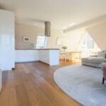 Exklusive Dachterrassenwohnung über zwei Ebenen in Hamburg-Blankenese!