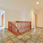 Familiengerechtes Einfamilienhaus mit viel Platzangebot in Feldrandlage!