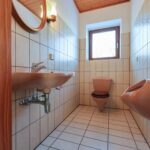 Familiengerechtes Einfamilienhaus mit viel Platzangebot in Feldrandlage!