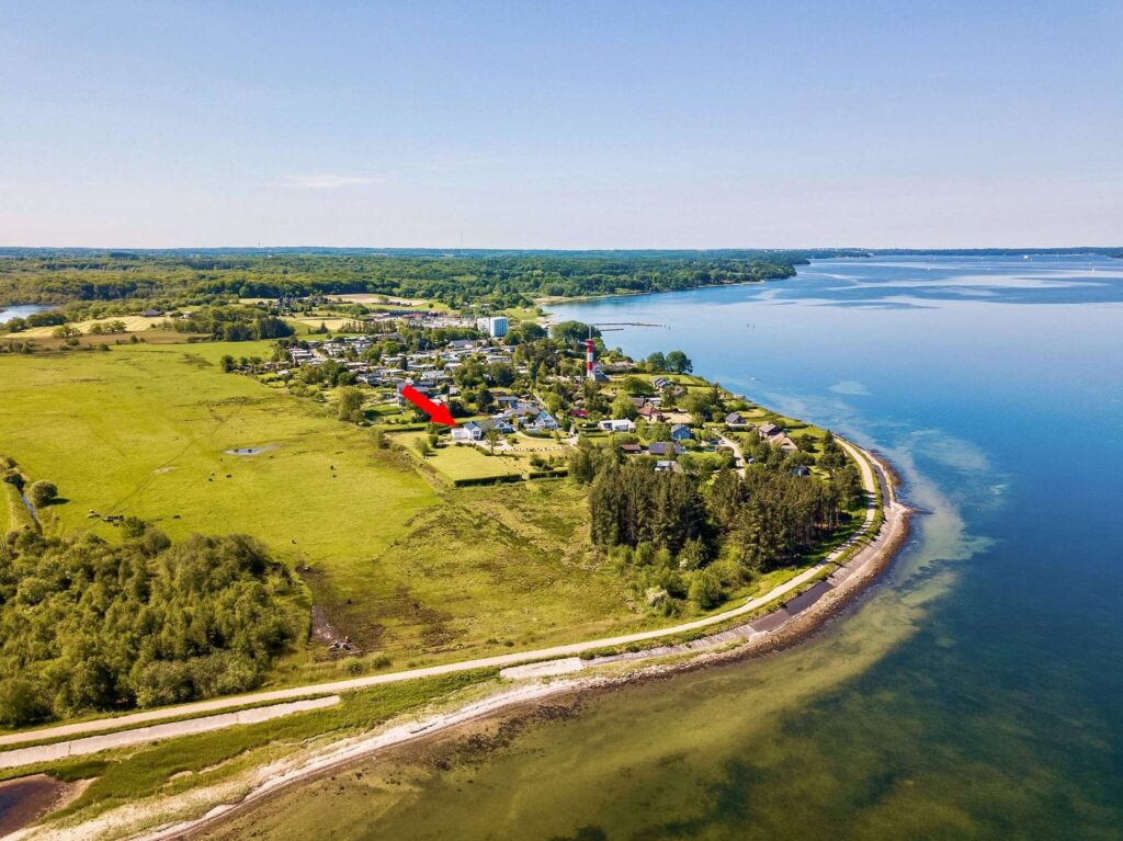 Modernisierte Villa in traumhafter Lage an der Flensburger Förde!