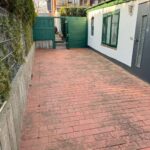 Umfangreich modernisiertes verbundenes Einfamilienhaus in schöner Wohnstraße!