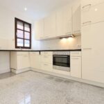 Umfangreich modernisiertes verbundenes Einfamilienhaus in schöner Wohnstraße!